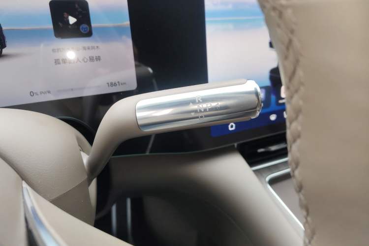 Used Hima AITO M8 2025 Model Pure Electric Max+ Five-Seat Long-Range Version