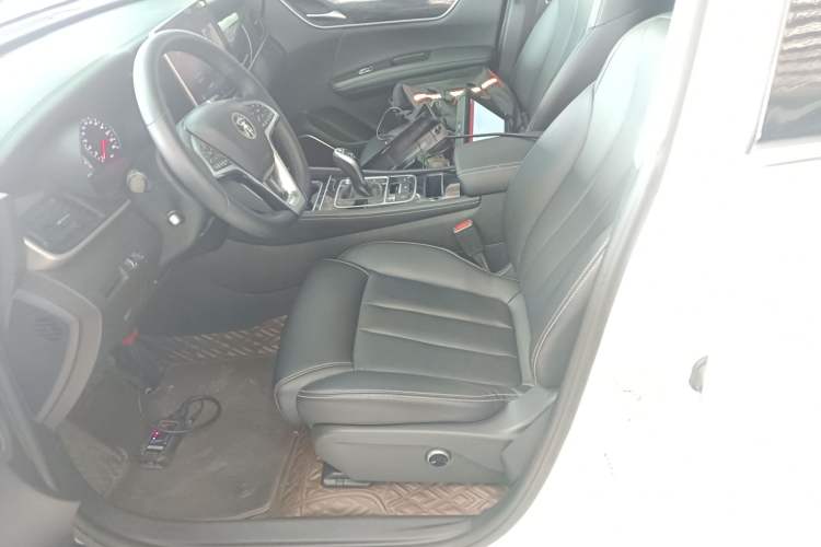 Used BYD Song MAX 2019 1.5T Automatic Smart Connect ZhiLian RuiDong 6-Seater China V Standard Left Front Seat