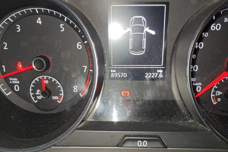 Used Volkswagen Golf 2016 230TSI Automatic Comfort Version
