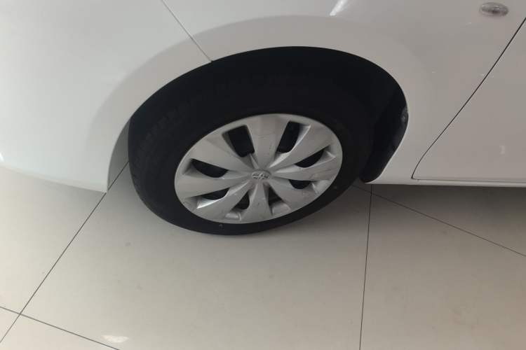 Used Toyota YARiS L Zhi Xiang 2019 1.5E CVT Dynamic Edition China VI compliant