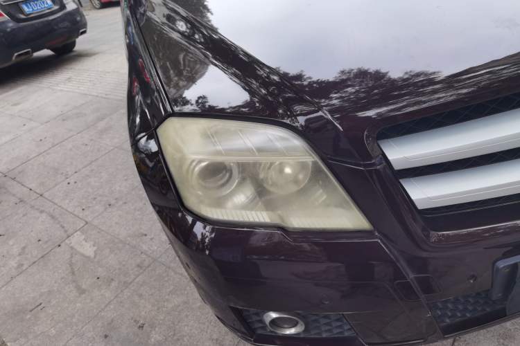 Used Mercedes-Benz GLK-Class 2012 GLK 300 4MATIC Fashion Model Right Front Headlight