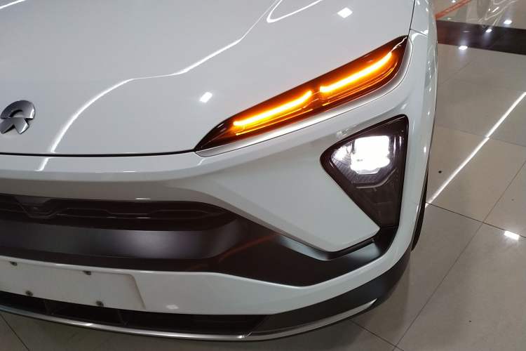 Used Nio ES6 2022 75 kWh Performance Version
