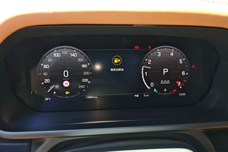 Used Land Rover Defender 2023 Revised Version 90 3.0T P400 Dark Edition Instrument Cluster