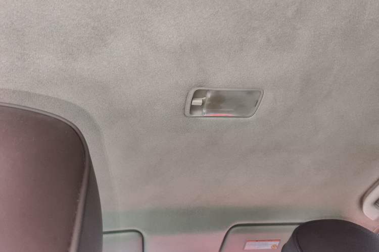 Used Nissan Livina 2013 1.6XE Manual Comfort Edition