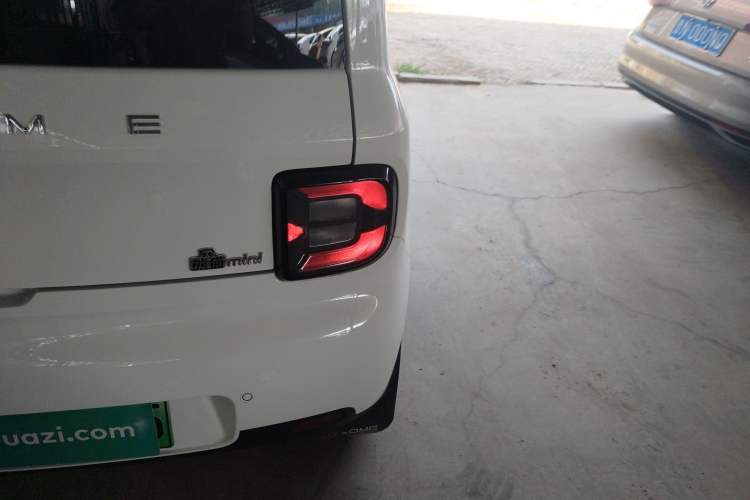 Used Geely Galaxy Panda 2025 210 km – Yuanqi Bear Right Rear Taillight