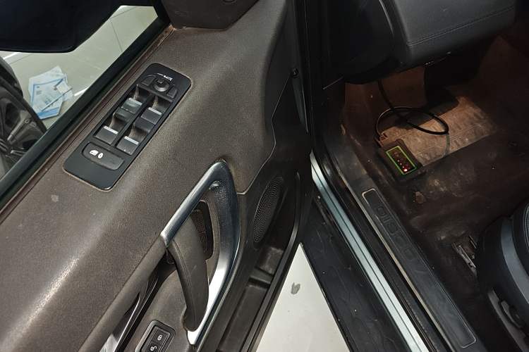 Used Land Rover Discovery Sport 2018 240 PS SE Version