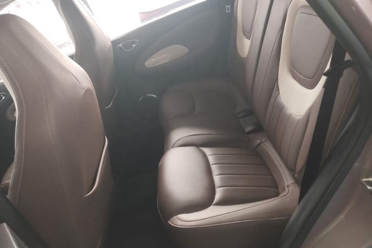 Used Wuling Bingo 2023 333 km Lingxi Connected+ Version Left Rear Seat