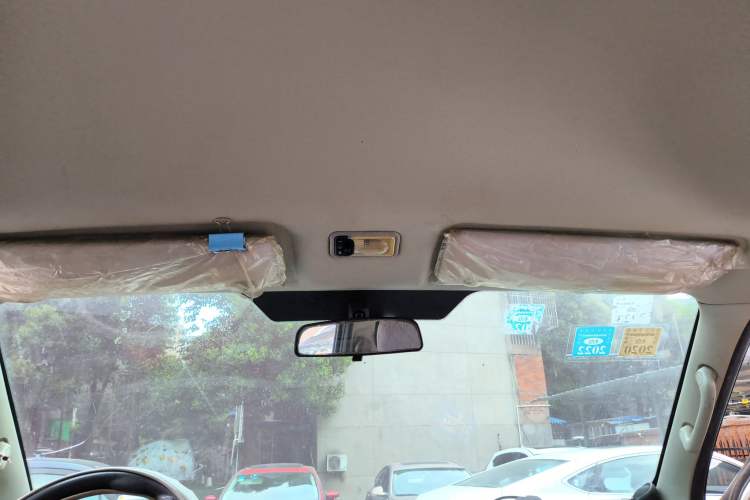 Used Foton Scenic G7 2015 2.0L Commercial Version Long Wheelbase High Roof – 486EQV4