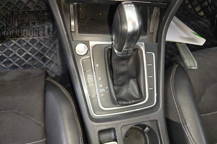 Used Volkswagen Golf 2020 280TSI DSG Luxury Edition
