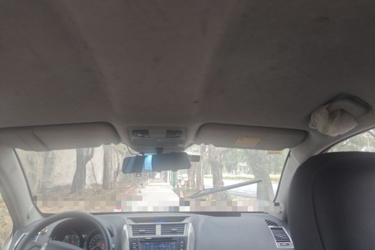 Used Geely Auto GX7 2015 Classic Edition 1.8L Manual New Urban Model China IV