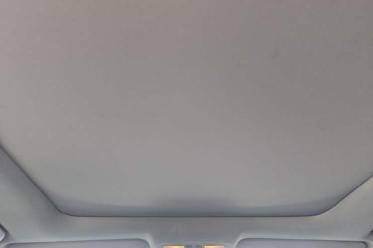 Used Toyota Highlander 2015 2.0T Four-Wheel Drive Luxury Edition 7-Seater Headliner