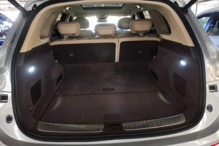 Used Hima AITO M7 2024 1.5T Intelligent Driving 4WD Max Edition 5 Seats Trunk