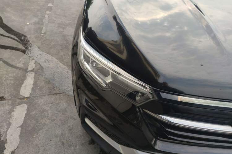 Used Zotye T500 2018 1.5T Automatic Smart Connected Prestige Model