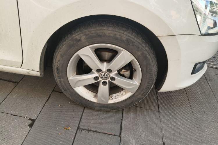 Used Volkswagen Santana 2015 1.6L Automatic Comfort Edition
