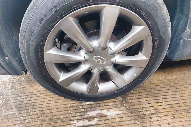 Used Infiniti QX50 2015 2.5L Comfort Edition