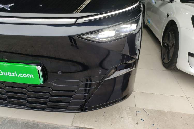 Used XPeng X9 2024 702 Ultra-Long Range Max Left Front Headlight