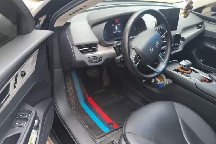 Used Hongqi E-QM5 2023 620km PLUS
