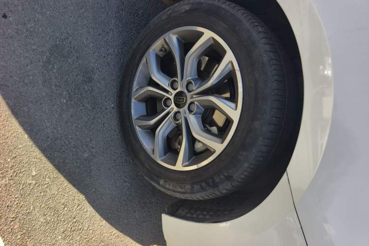 Used Geely Auto Emgrand GT 2016 2.4L Comfort Version