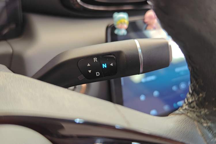 Used Leapmotor T03 2024 403 Comfort Edition Gear Lever