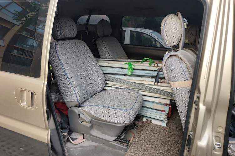 Used FORTHING Lingzhi 2014 M3 1.6L 7-Seater Comfort Model Left Rear Seat