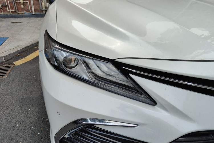 Used Toyota Camry 2023 2.0G Luxury Edition Right Front Headlight