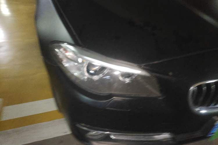 Used BMW 5 Series 2017 525Li Luxury Design Package Right Front Headlight