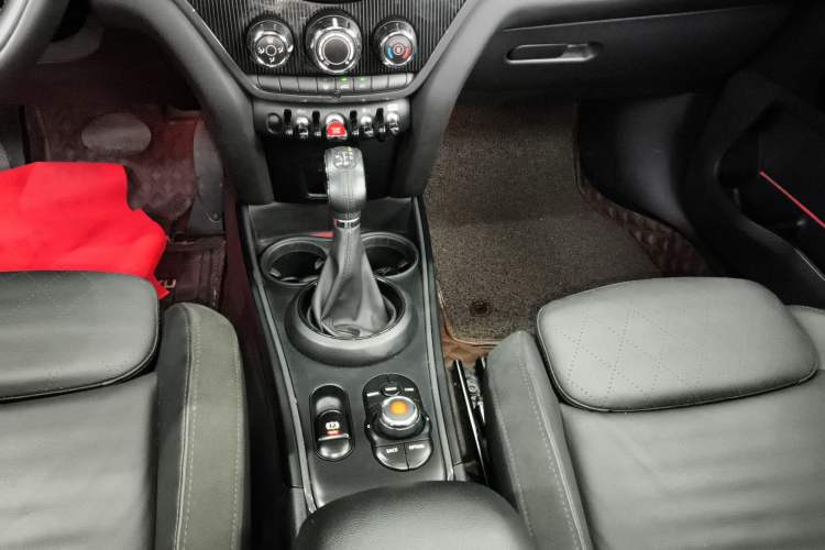 Used MINI Countryman 2018 1.5T COOPER ALL4 Artist
