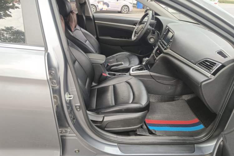 Used Hyundai Elantra (6th Generation / Lingdong) 2016 1.6L Automatic ZhiXuan – Elite Version
