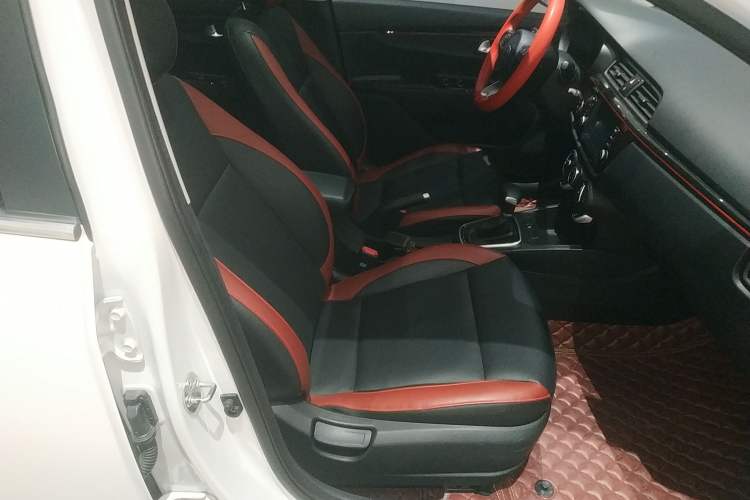 Used Kia KX Cross 2018 1.6L Automatic Dynamic Sunroof Version