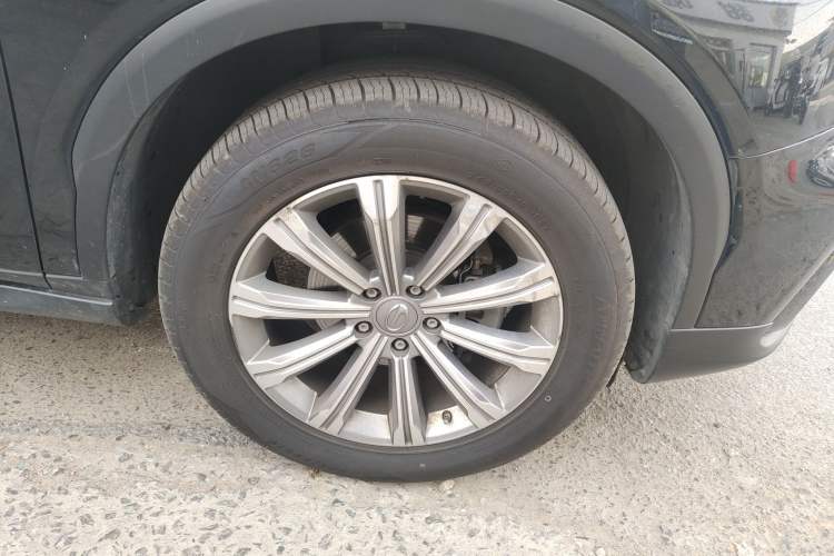 Used GAC Trumpchi GS8 2020 390T Two-Wheel Drive Luxury Smart Connectivity Version (7 Seats) Right Front Wheel Hub