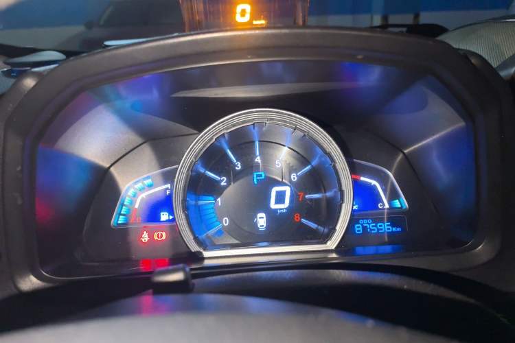 Used Luxgen U6 SUV 2015 2.0T ZhiZun Model