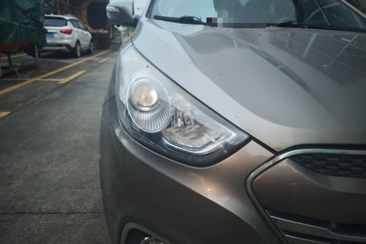 Used Hyundai ix35 2012 2.0L Manual Two-Wheel Drive New Edition GL
