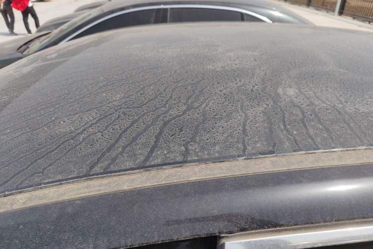 Used Hongqi E-QM5 2022 431 km Charge & Enjoy Edition Roof