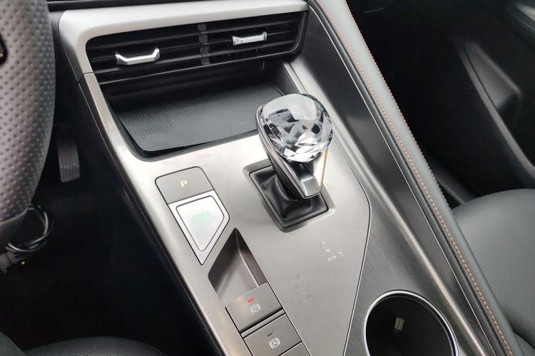 Used Roewe RX5 2023 1.5T Elite Edition