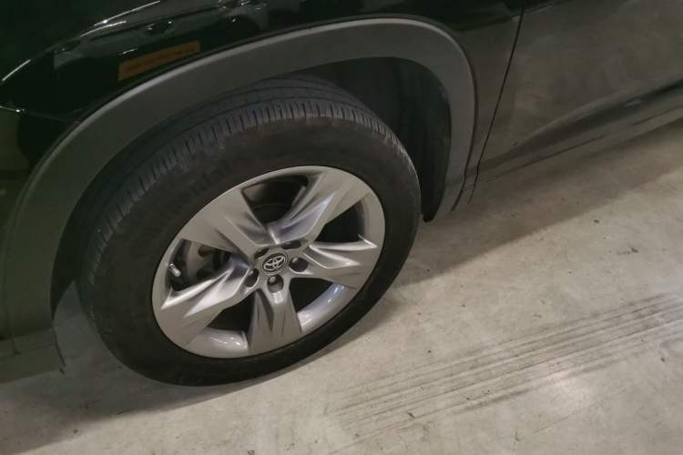 Used Toyota Highlander 2015 2.0T Four-Wheel Drive Luxury Edition 7-Seater
