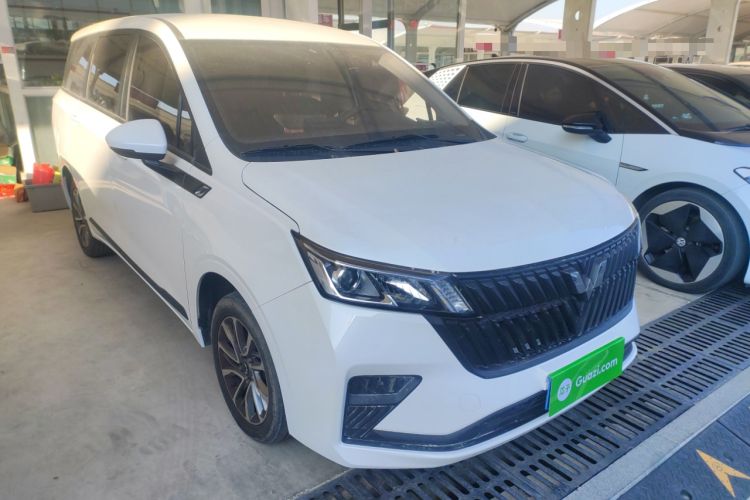 Used Wuling Jiachen 2022 1.5L Manual Enjoyment Elite Model
