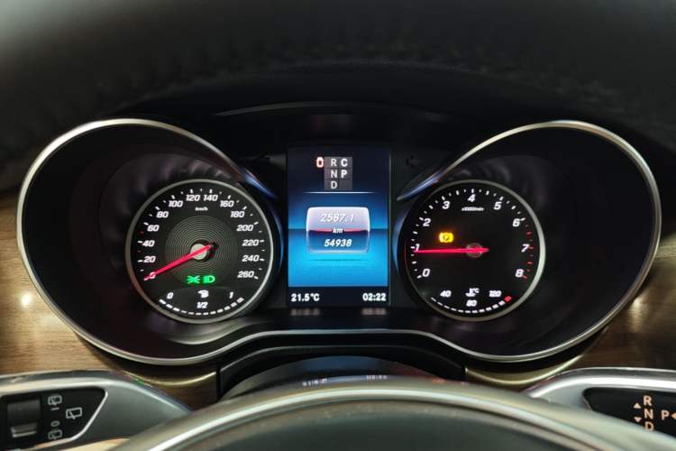 Used Mercedes-Benz V-Class 2021 V 260 L Long Wheelbase Prestige Edition Instrument Cluster