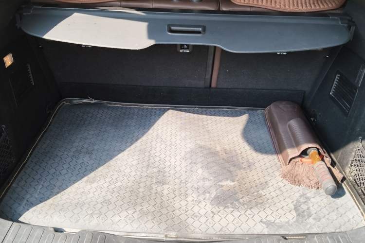 Used Wey VV5 2017 2.0T Ultra-Luxury Version
