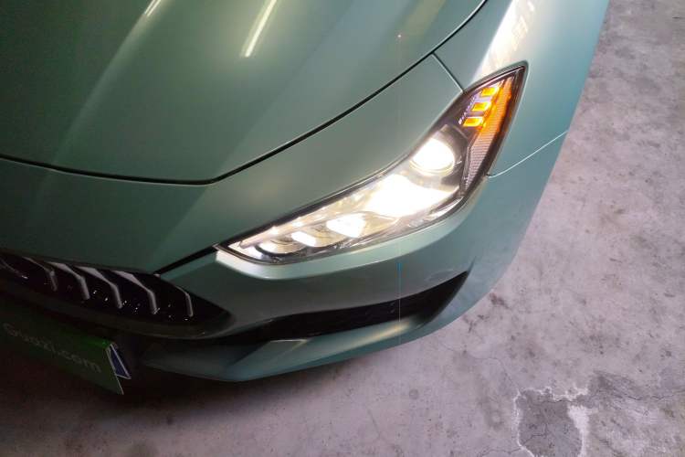 Used Maserati Ghibli 2021 2.0T Sharp Edition