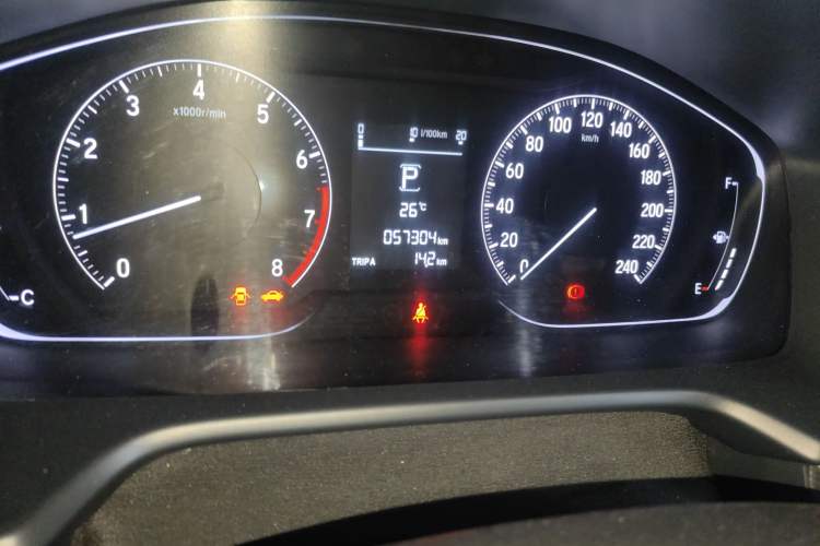 Used Honda Accord 2018 260TURBO Elite Edition China VI Odometer Close Up