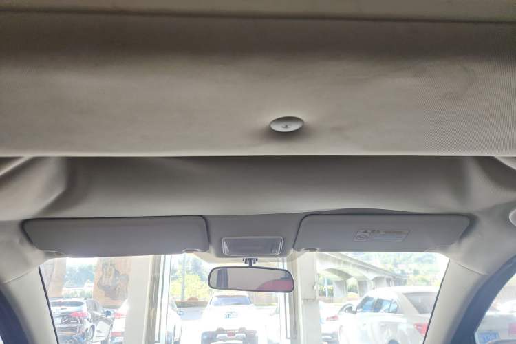 Used HYOSOW S3 2014 1.5L Luxury Version China IV Emission Standard
