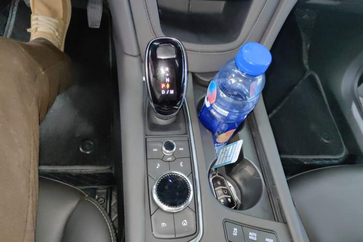 Used Cadillac XT5 2023 2.0T Two-Wheel-Drive Fashion Edition