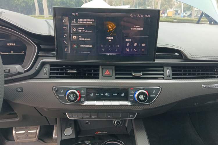 Used Audi A4L 2024 40 TFSI quattro RS Performance Package