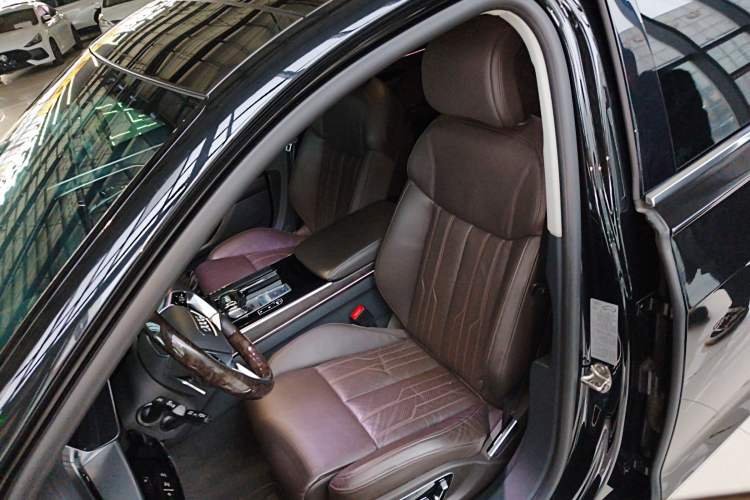 Used Audi A8 2023 A8L 45 TFSI quattro Luxury Model
