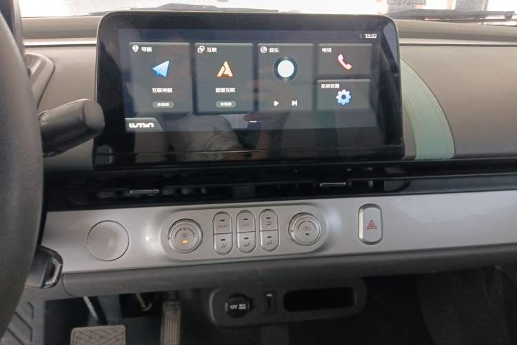 Used CHANGAN NEVO Lumin 2022 210km Sweet Edition