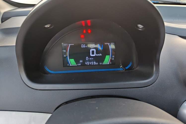 Used JMEV E200L 2018 E200L Standard Model (250 km)
