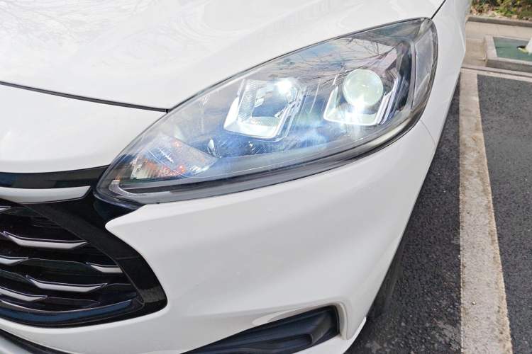 Used Ford Escape 2020 EcoBoost 245 Two-Wheel-Drive Comfort Edition