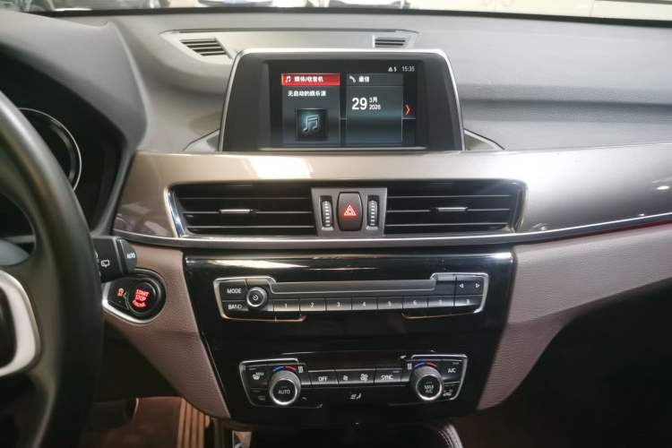 Used BMW X1 2018 sDrive18Li Luxury Model
