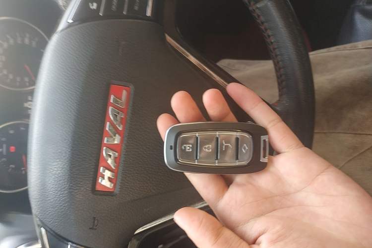 Used Haval H6 2013 Upgraded Model 1.5T Manual Two-Wheel Drive Elite Version