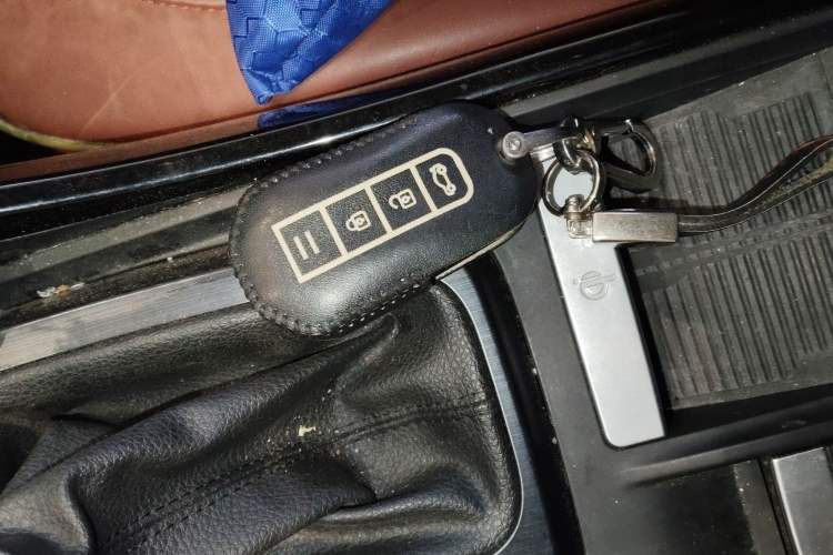 Used JMC Yusheng S330 2016 1.5L GTDi Automatic Two-Wheel Drive Comfort Edition
